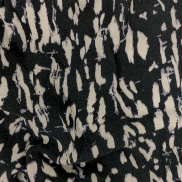 Vero Moda pleated loose pants - Picture 3 of 3